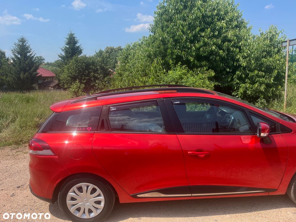 Renault Clio 1.2 16V Intens - 9