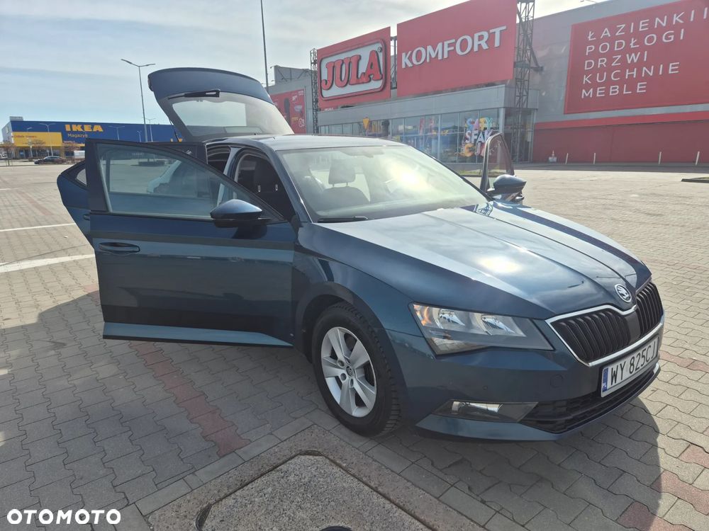 Skoda Superb 2.0 TDI Active - 8