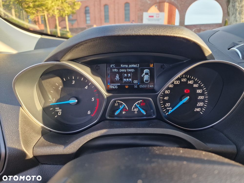 Ford Kuga 2.0 TDCi 4x4 SYNC - 34