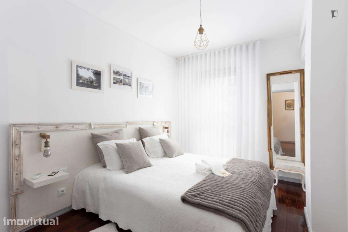 Apartamento com 1 quartos - localizado em Massarelos Porto - Grande imagem: 5/26