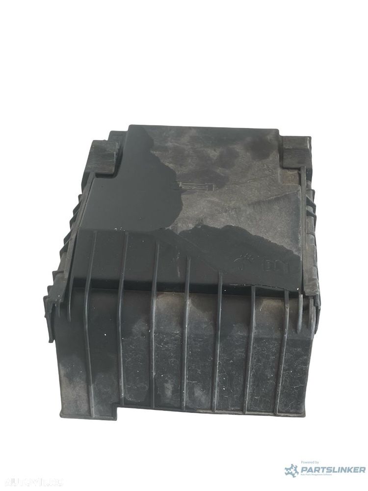 Capac panou sigurante VOLKSWAGEN GOLF V 1K1 2003 - 2009 1K0937132F - 3