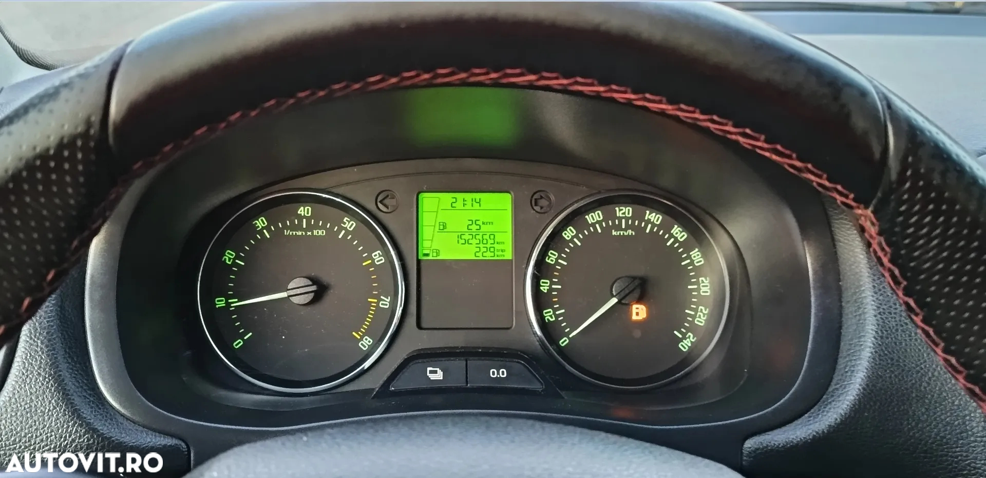 Skoda Roomster 1.2 TSI Noire - 9