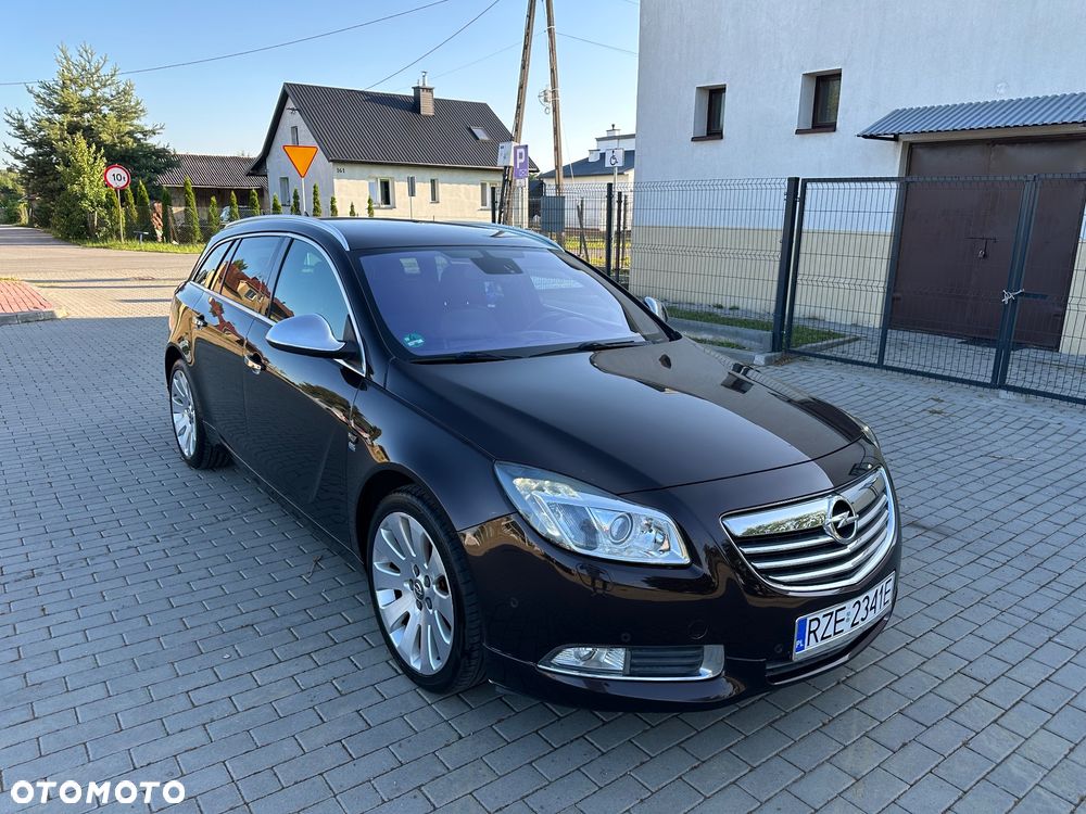 Opel Insignia 2.8 V6 Turbo 4x4 Automatik Cosmo - 16