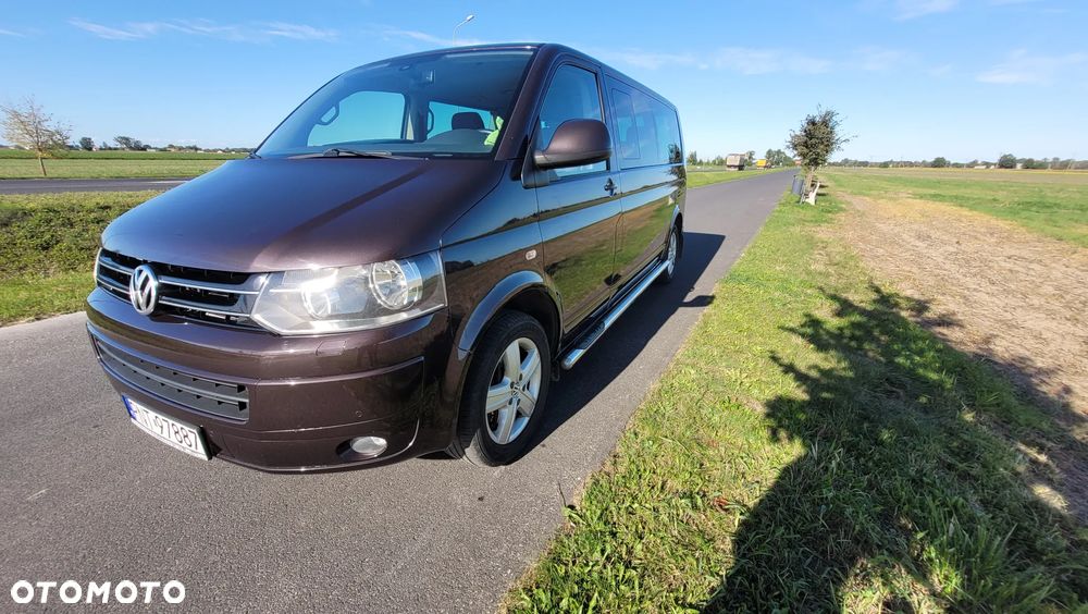 Volkswagen Multivan - 2