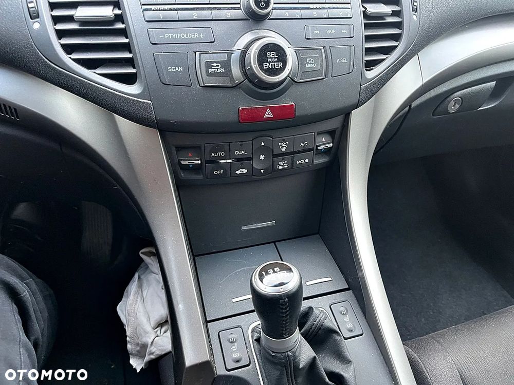 Honda Accord 2.2d Elegance - 40