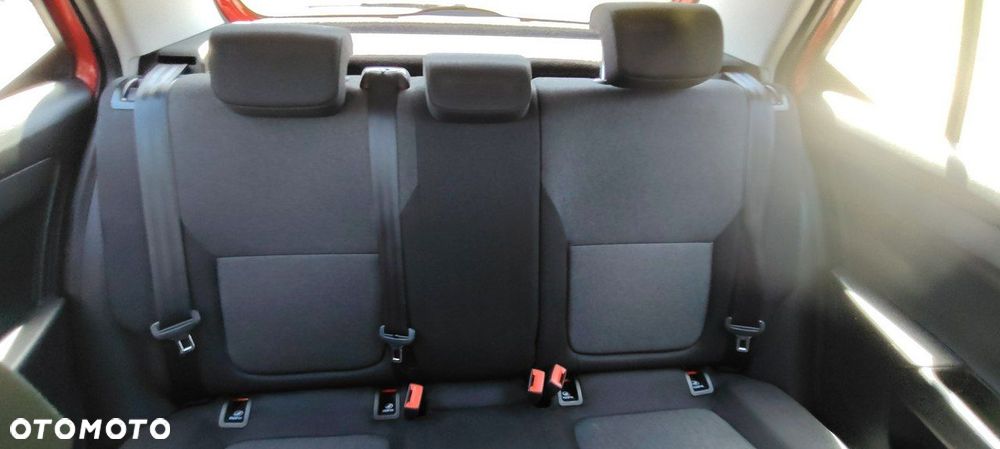 Skoda Fabia 1.0 Style Color - 14