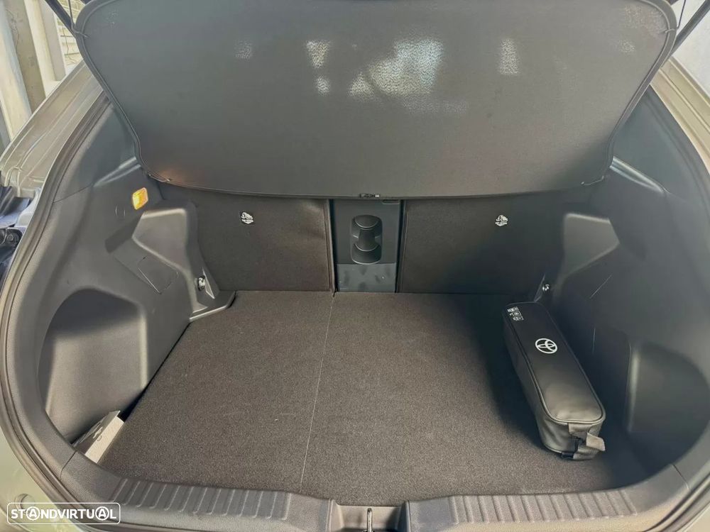 Toyota Yaris Cross 1.5 HDF Comfort - 26