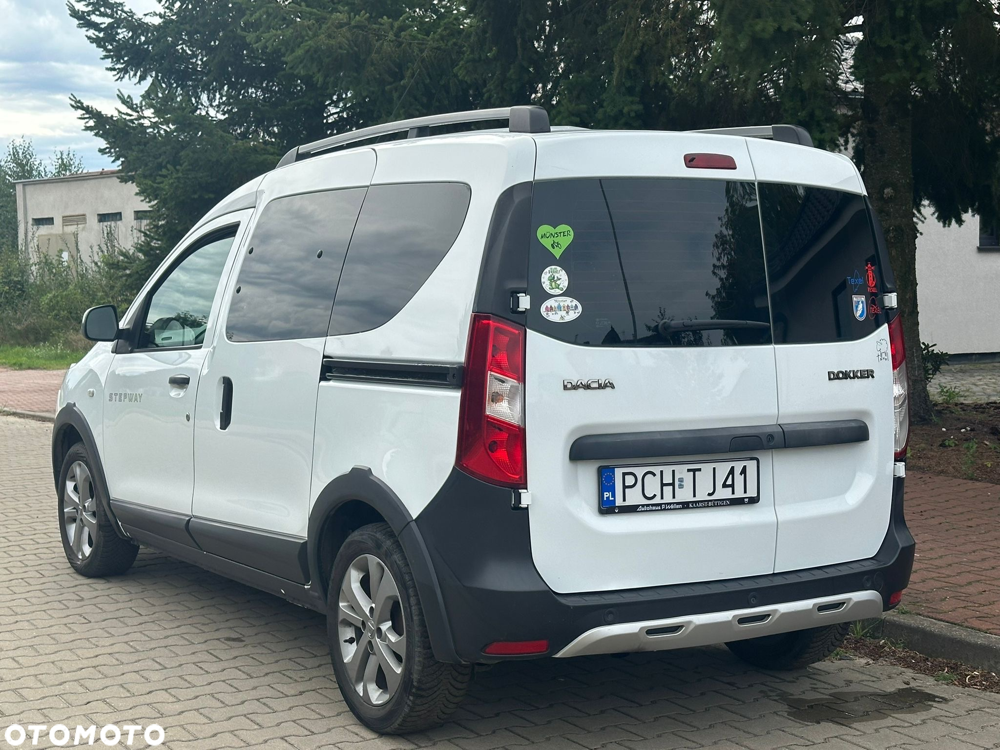 Dacia Dokker TCe 115 Stepway - 9