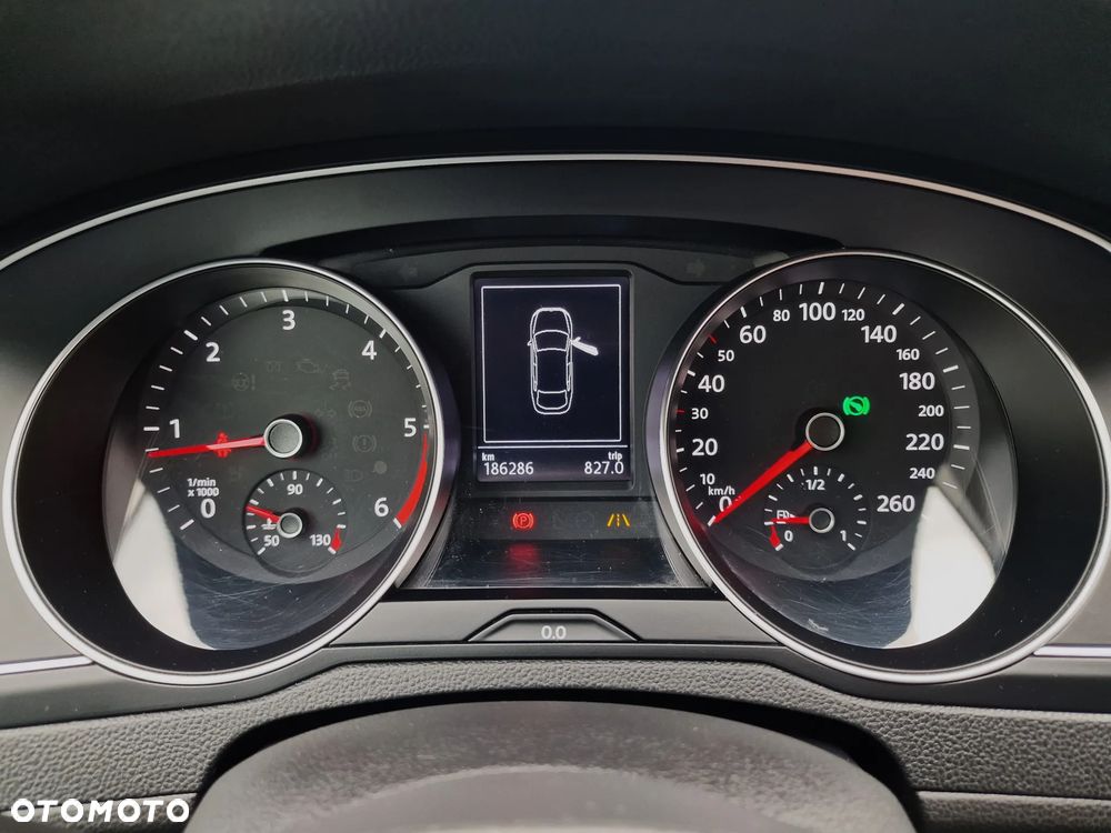 Volkswagen Arteon 2.0 TDI SCR DSG Elegance - 32