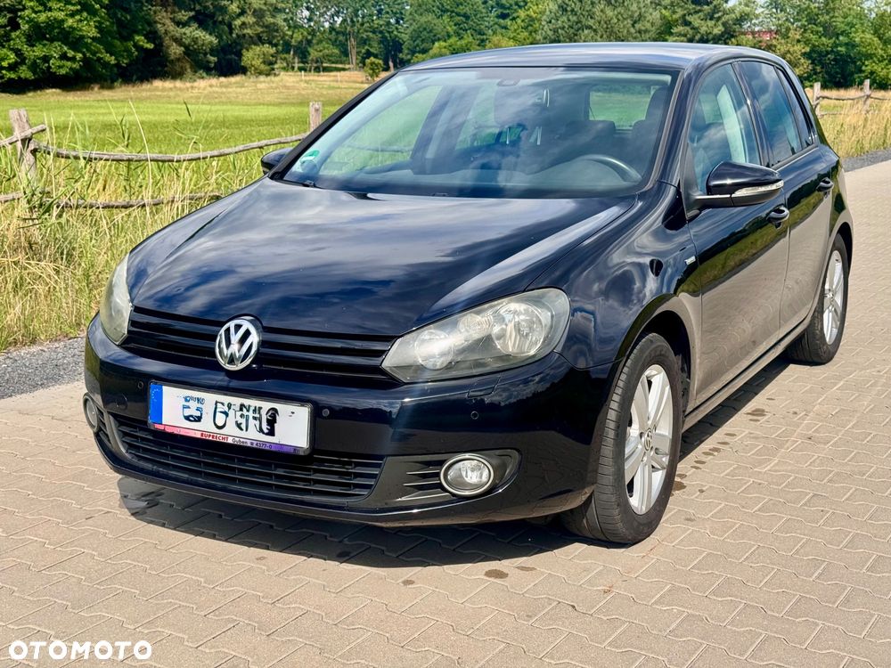 Volkswagen Golf 1.2 TSI BMT Trendline Perfectline - 2