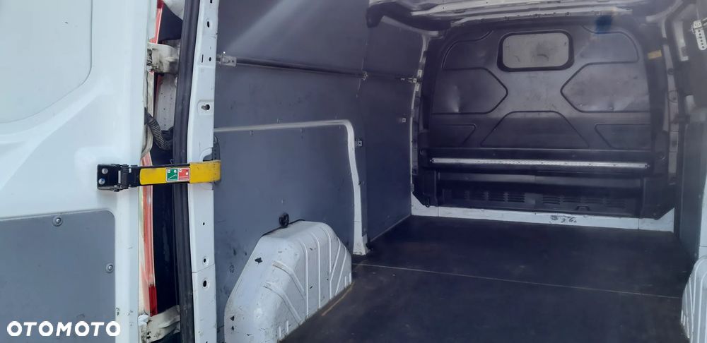 Ford Transit Custom - 14