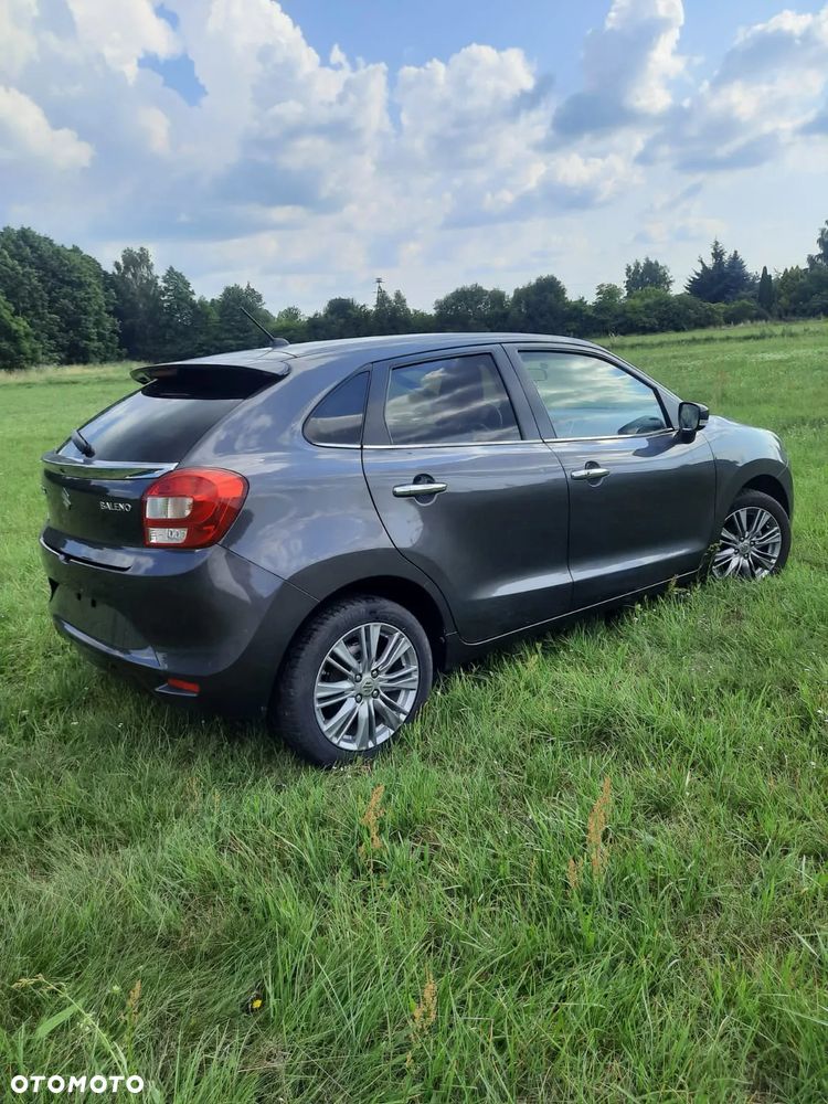 Suzuki Baleno 1.2 Dualjet Club - 4