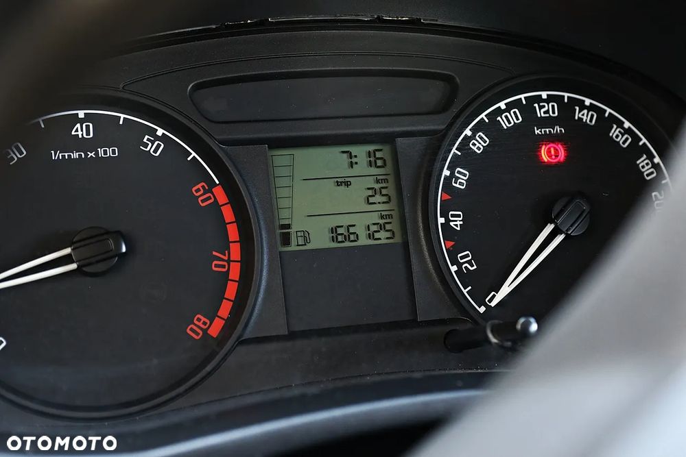 Skoda Roomster - 30