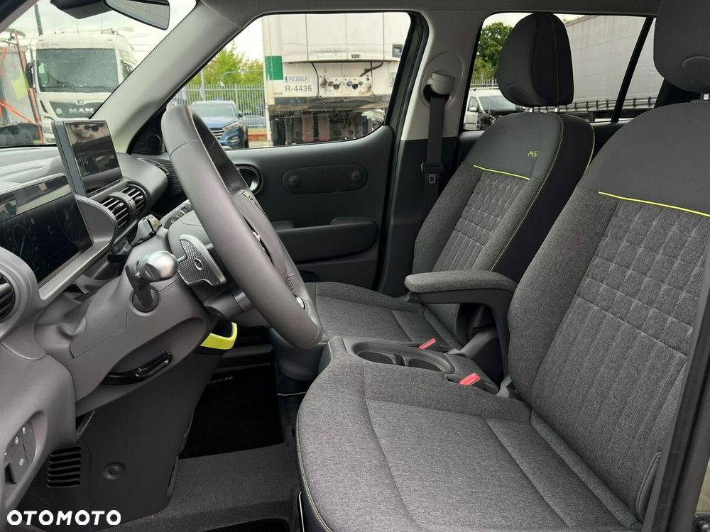 Hyundai Inster 49kWh Cross Smart - 13