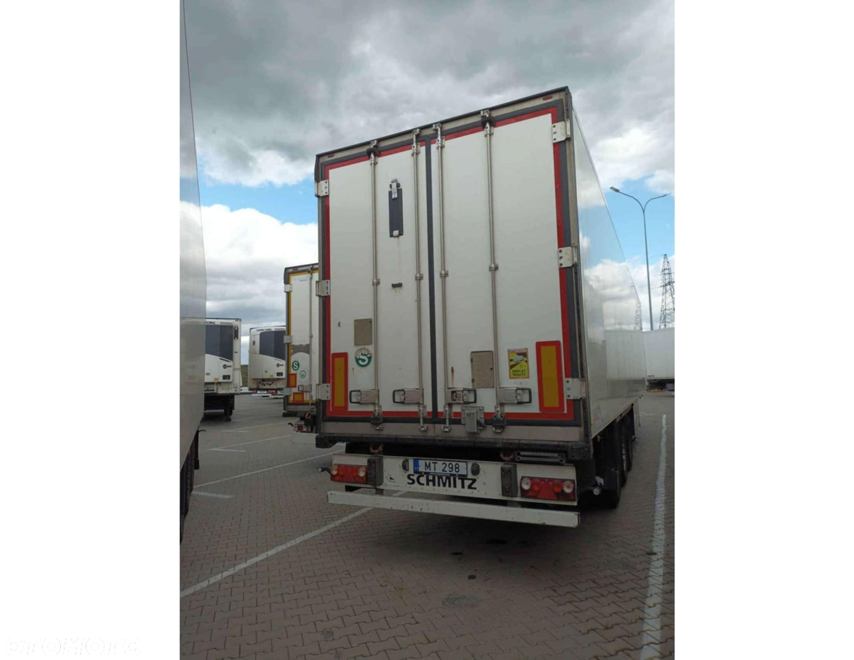 Schmitz Cargobull SKO FP 60 ThermoKing SLXi 300 - 5
