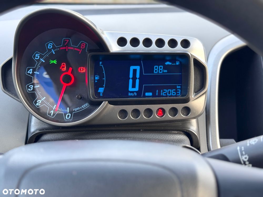 Chevrolet Aveo 1.2 LT+ - 18