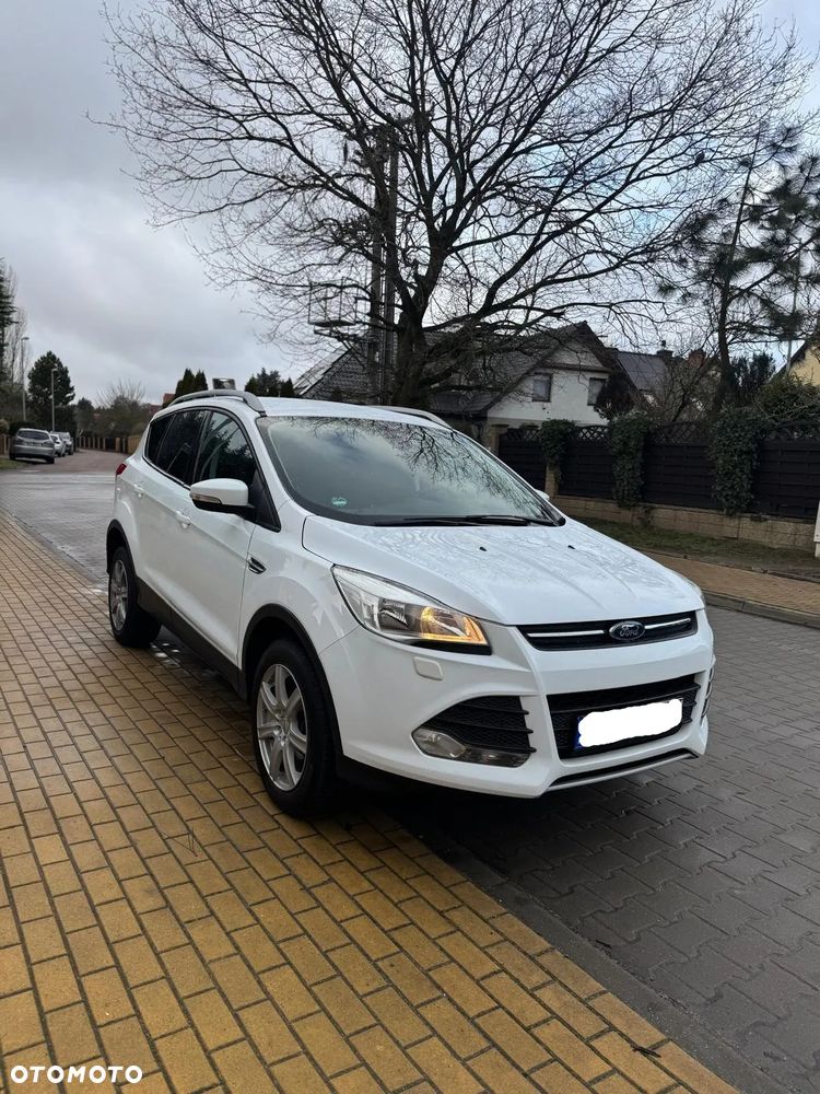 Ford Kuga - 1