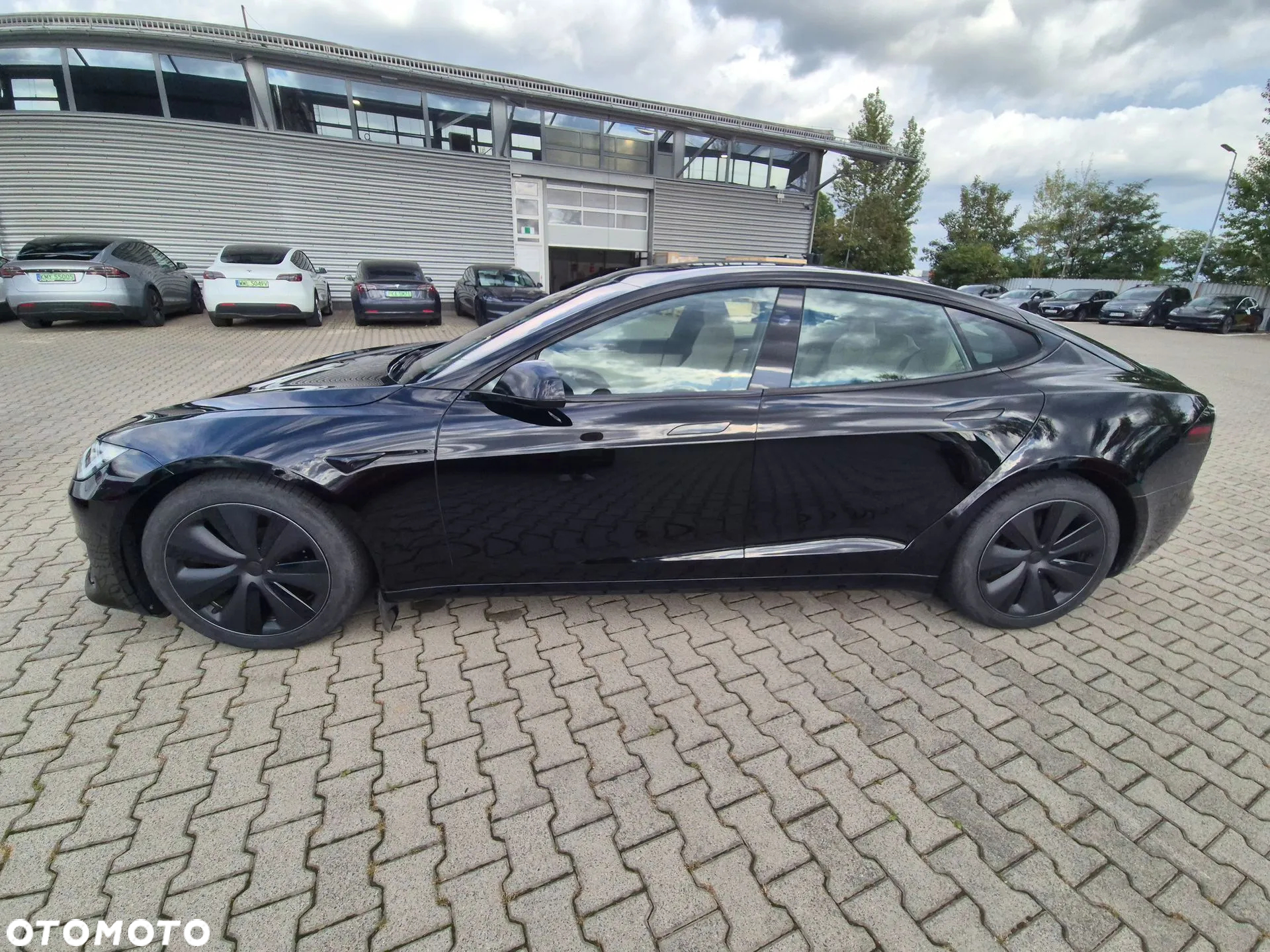 Tesla Model S Plaid - 3