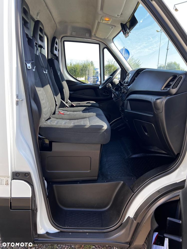 Iveco 35c14 Kontener+Winda - 16