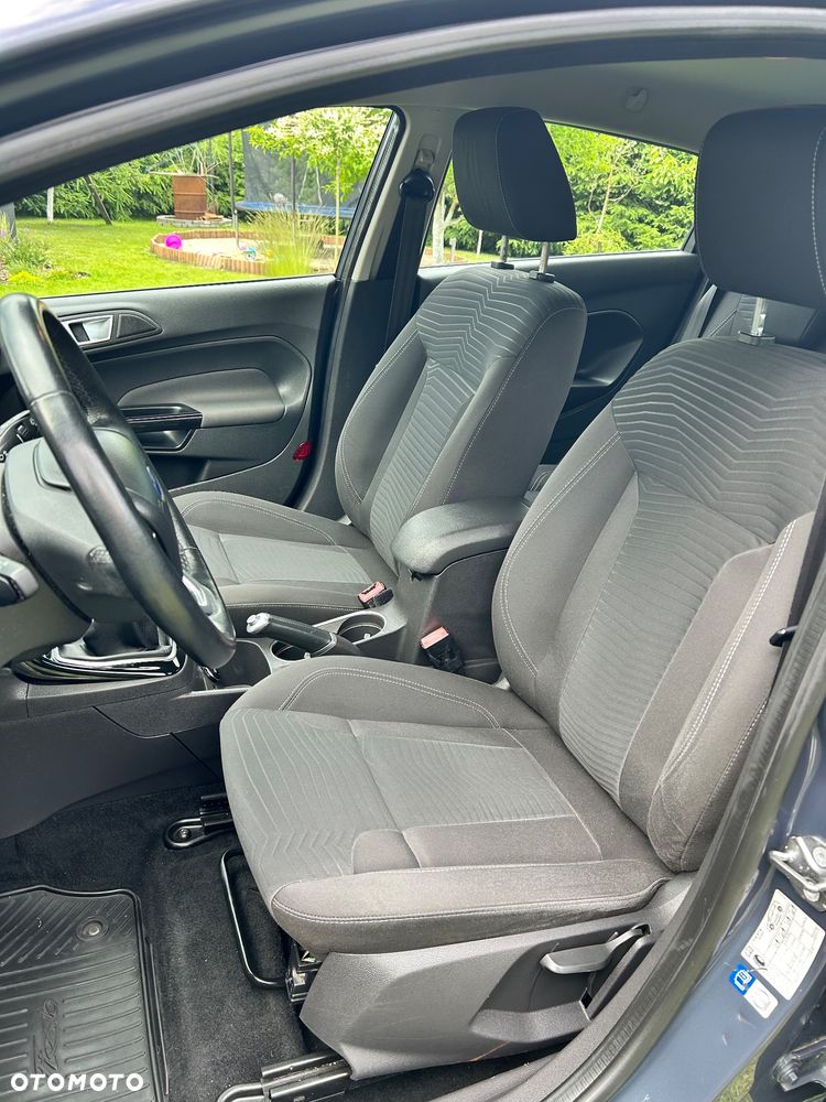 Ford Fiesta 1.0 EcoBoost Titanium - 13