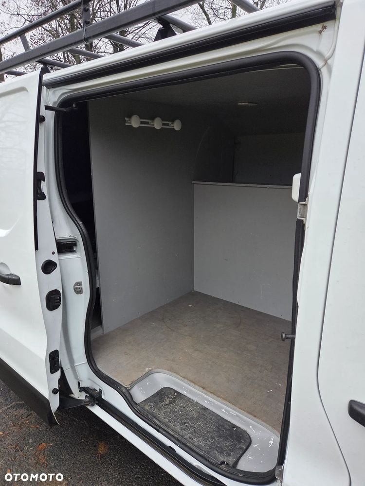 Renault Trafic - 8