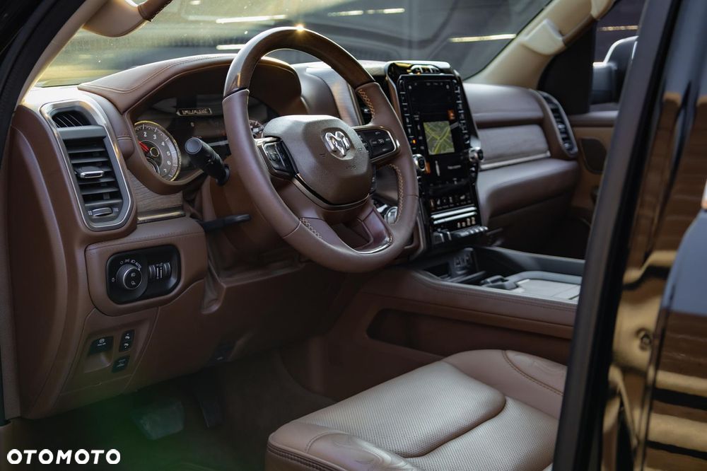 RAM 1500 5.7 Crew Cab Longhorn - 21