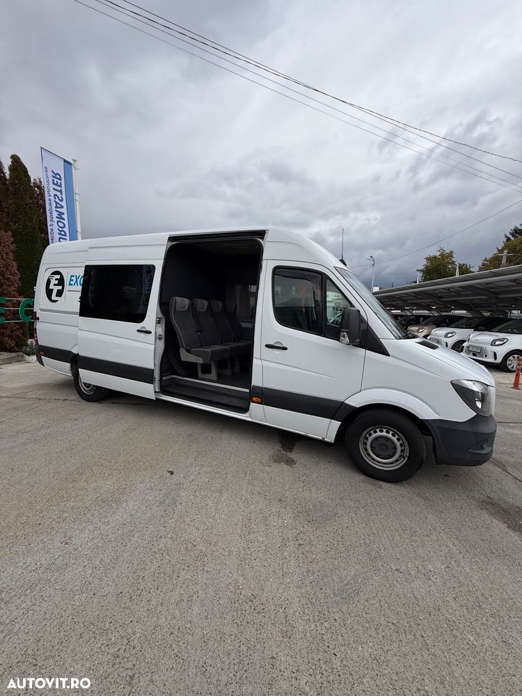 Mercedes-Benz Sprinter 6+1 locuri - 25