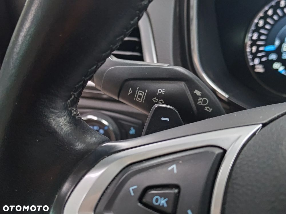 Ford Mondeo 2.0 EcoBoost Titanium - 16