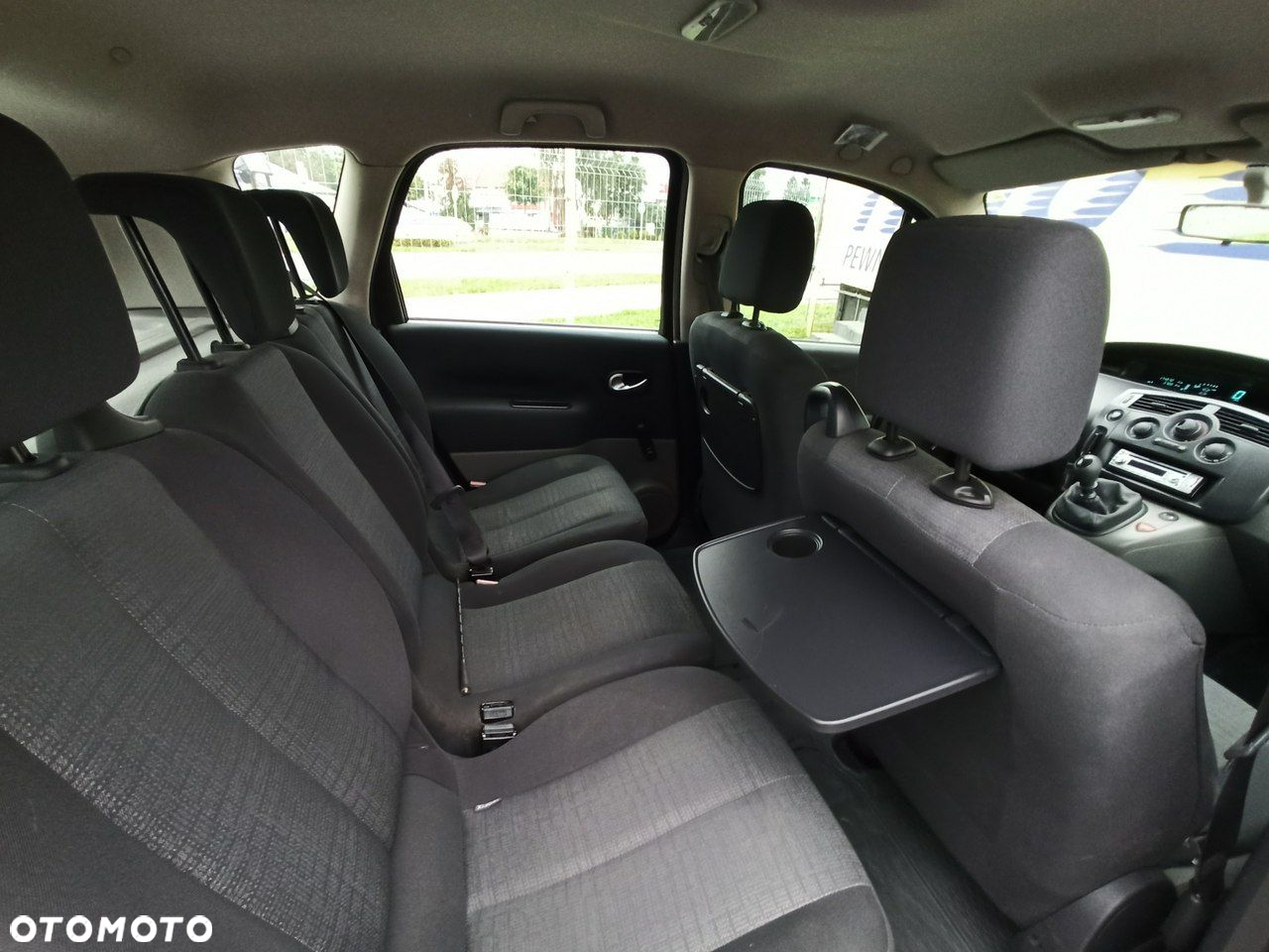 Renault Scenic 1.5 dCi Confort Authentique - 11