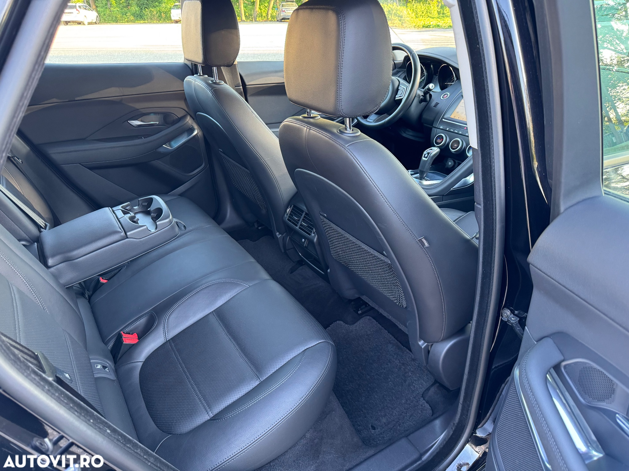 Jaguar E-Pace D150 AWD Aut. S - 17