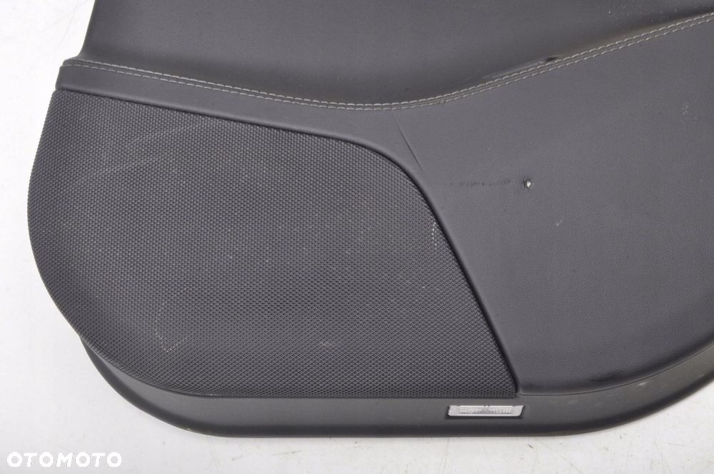 Tesla Model S BOCZEK DRZWI PRAWY TYŁ - 4