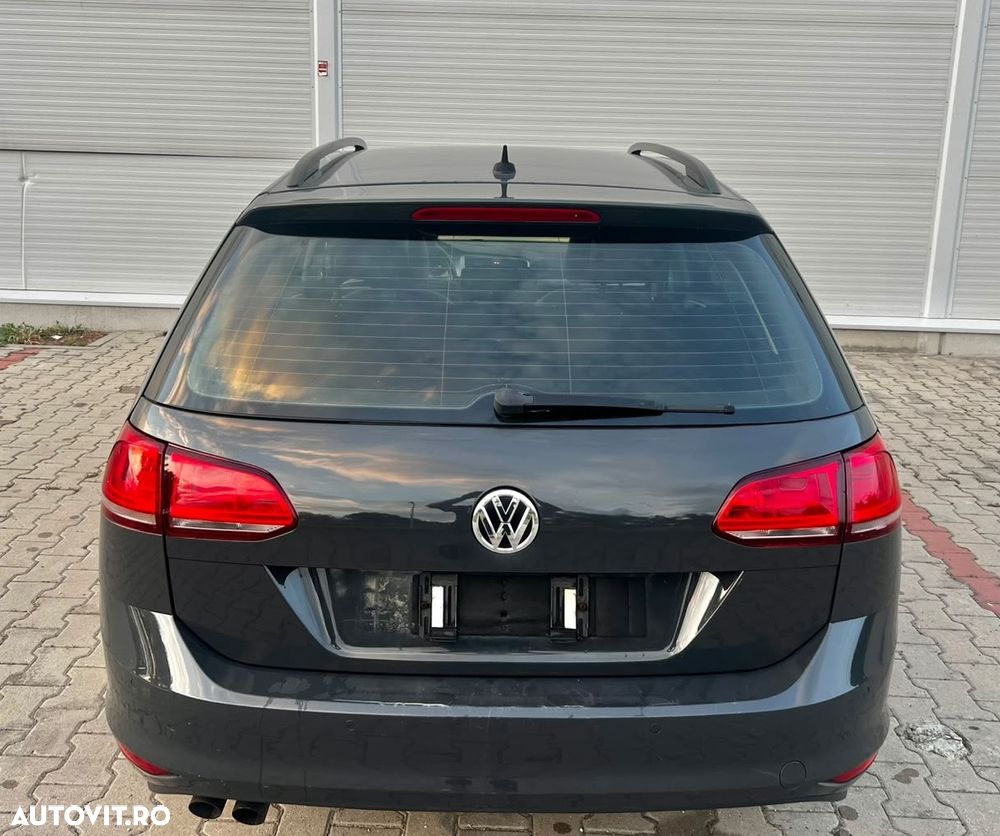 Volkswagen Golf 2.0 TDI DSG Comfortline - 6