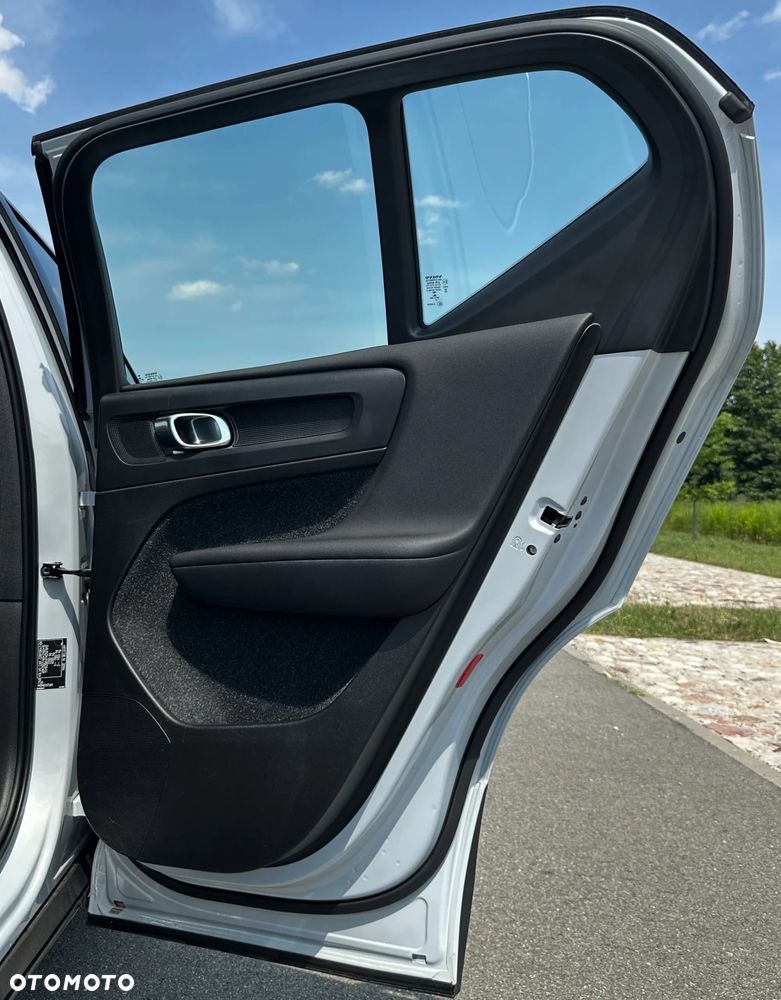 Volvo XC 40 T5 Twin Engine DKG Inscription - 34
