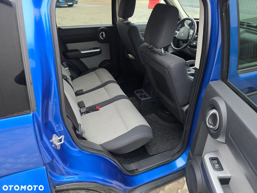 Dodge Nitro 3.7 V6 SLT 4WD - 21