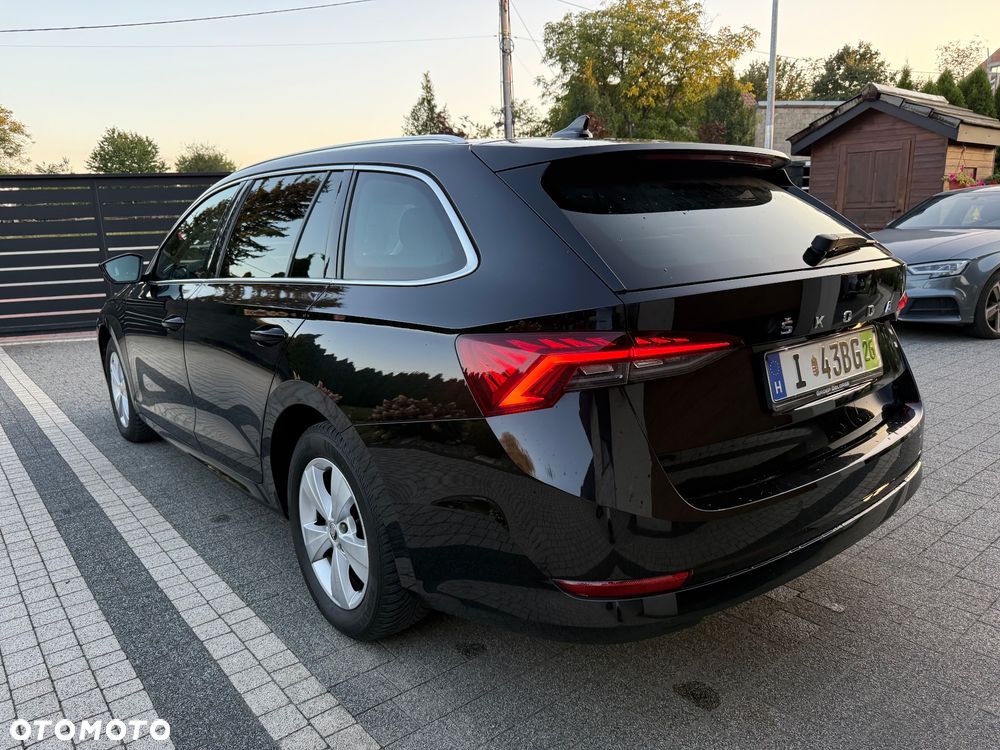 Skoda Octavia 2.0 TDI Elegance DSG - 15