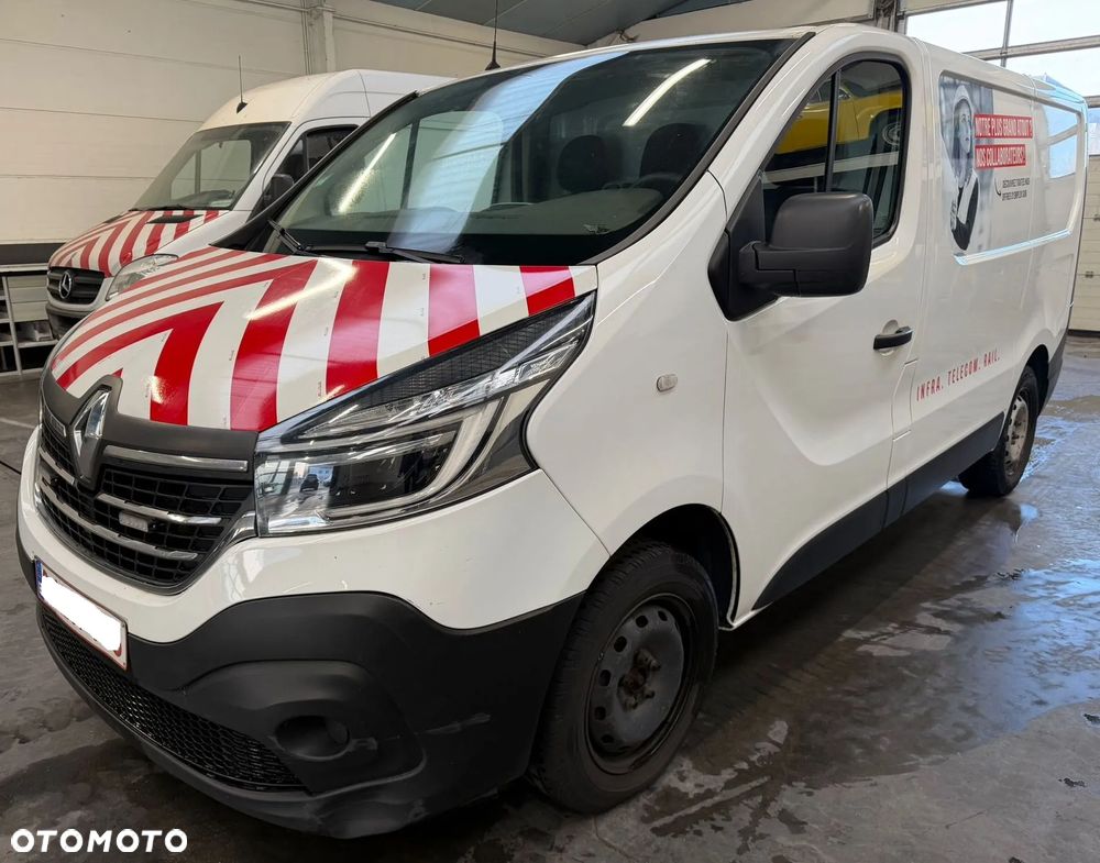 Renault TRAFIC - 5