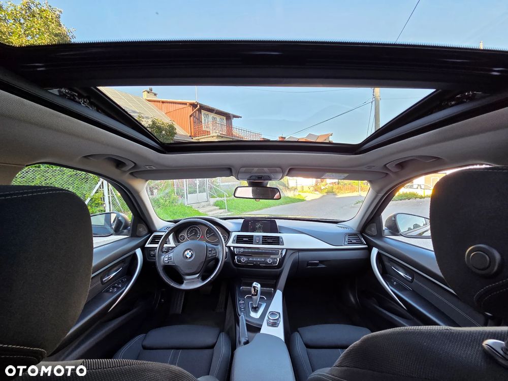 BMW Seria 3 318d - 19