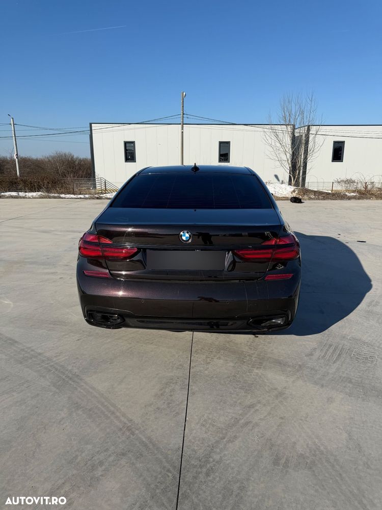 BMW Seria 7 750Ld xDrive - 14