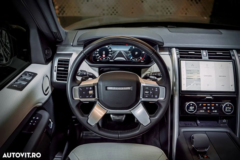 Land Rover Discovery 3.0D 250 MHEV R-Dynamic HSE - 13