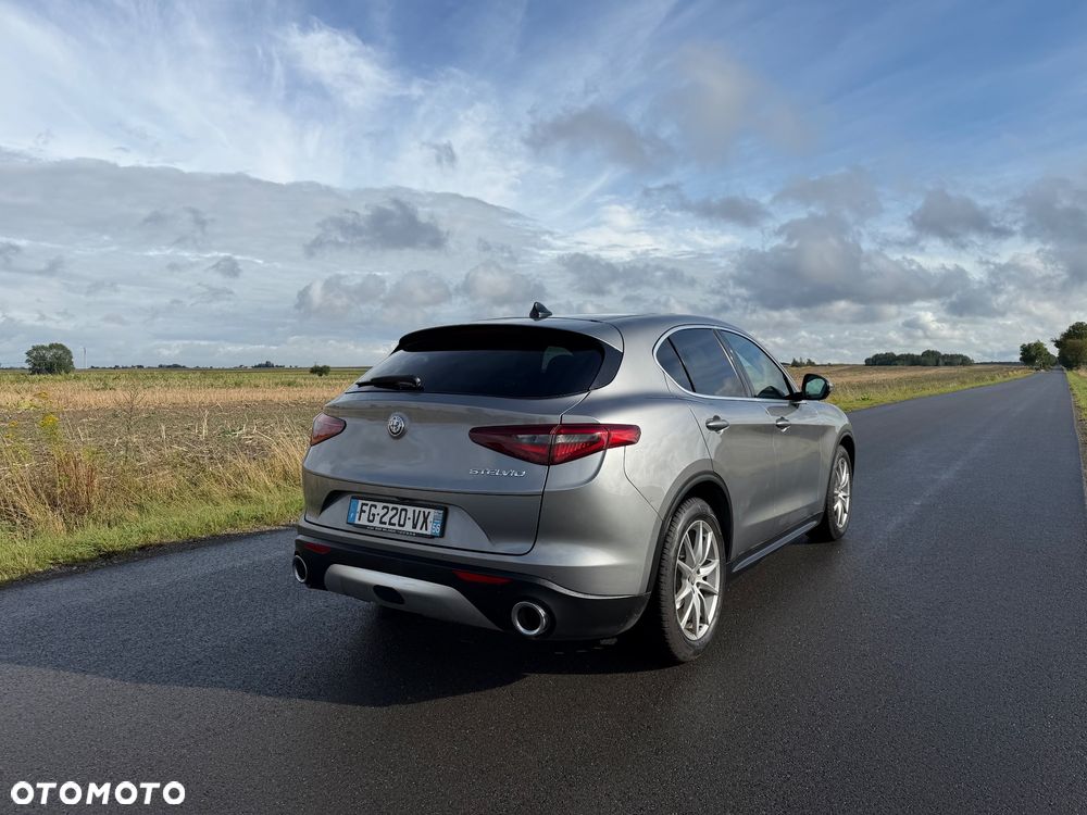 Alfa Romeo Stelvio 2.2 JTDM Super - 7
