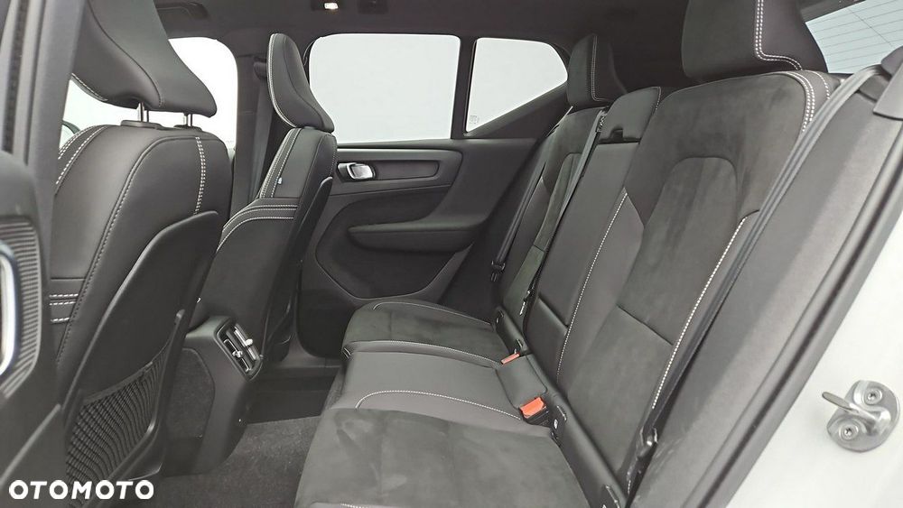 Volvo XC 40 82kWh P8 Recharge AWD Ultimate - 22