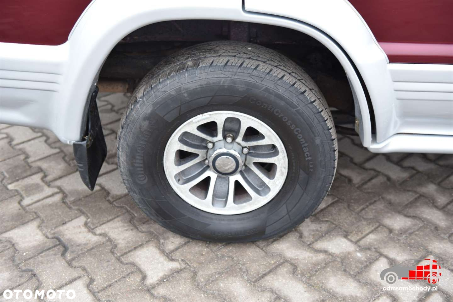 Mitsubishi Pajero - 12