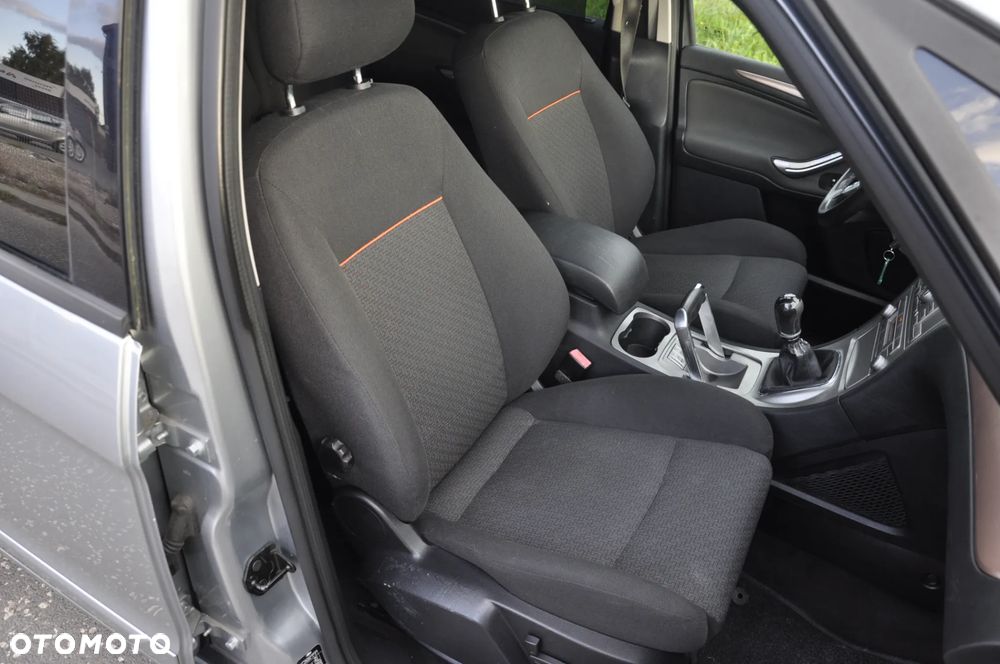Ford S-Max 2.0 FF Titanium - 10