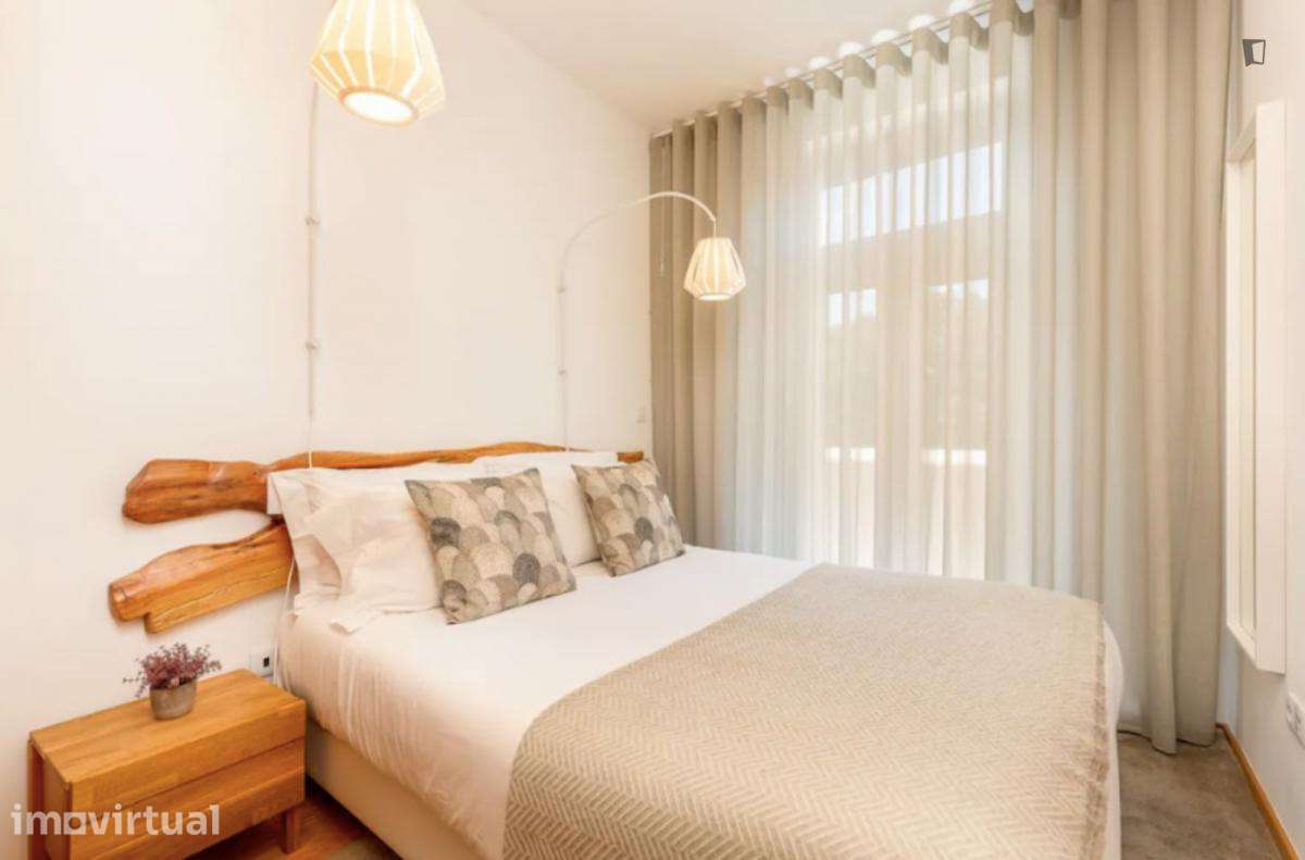 Apartamento com 1 quartos - localizado em Santo Ildefonso Porto - Grande imagem: 2/13