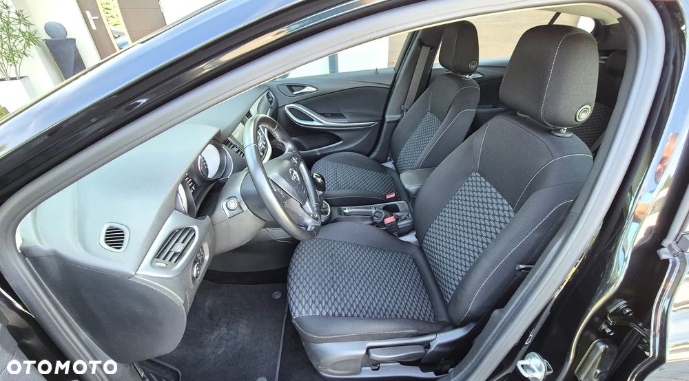 Opel Astra 1.6 CDTI Elite S&S - 20