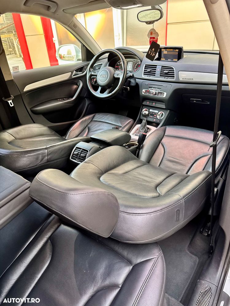 Audi Q3 2.0 TDI Quattro Stronic - 8