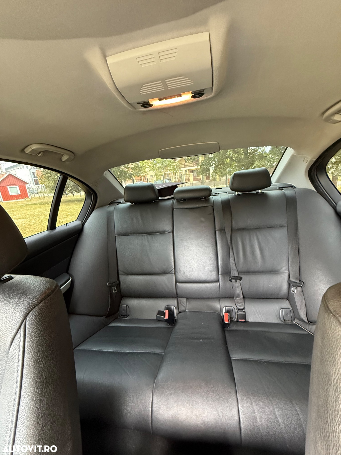 BMW Seria 3 320d - 15