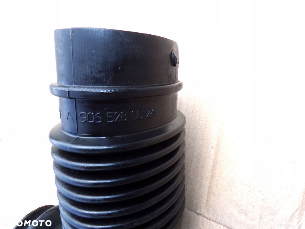 SPRINTER 906 LIFT CDi 06r- RURA DO FILTRA POWIETREZA A9065280024 - 3