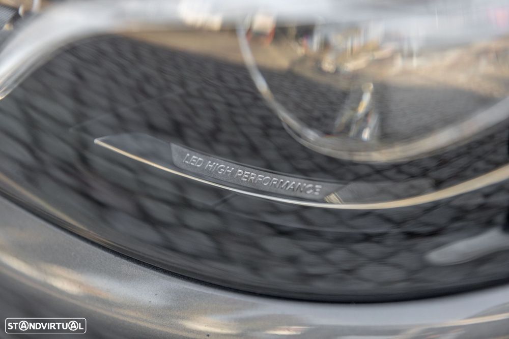 Mercedes-Benz E 220 d AMG - 9