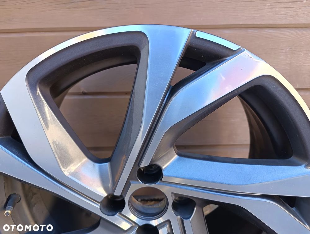 Felga Aluminiowa Renault Clio 4 IV RS 7x17 ET37 - 2